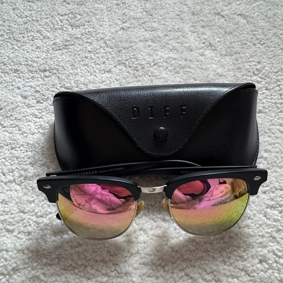 Diff Eyewear Barry Polarized Sunglasses - Picture 2 of 6